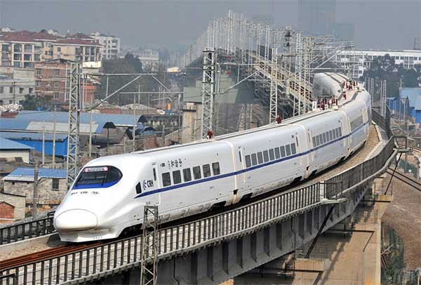 高铁上能带白酒吗（不可以带散装白酒）