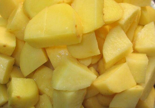 煮土豆需要多长时间（水煮土豆做法）