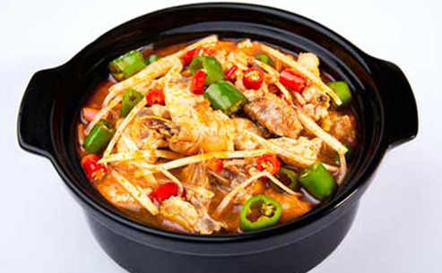 辣不哆鸡公煲加盟（总部介绍、加盟费）